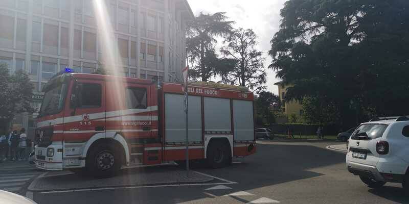 vigili del fuoco legnano teatro tirinnanzi largo tosi  2 