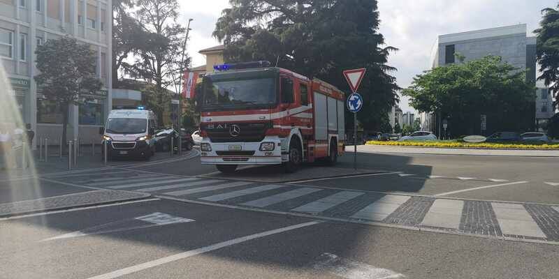 vigili del fuoco legnano teatro tirinnanzi largo tosi  3 