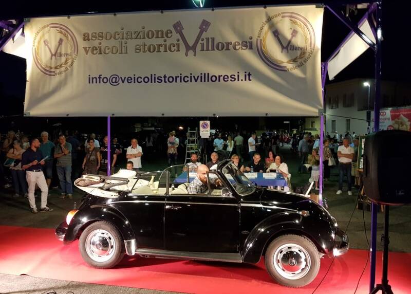 21 VW MAGGIOLONE CABRIO 1974