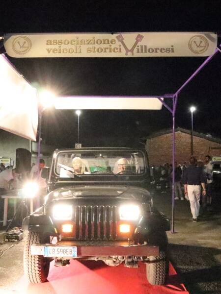 27 Jeep WRANGLER YJ 1996
