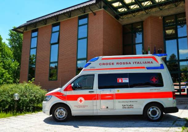 ambulanza varie croce rossa