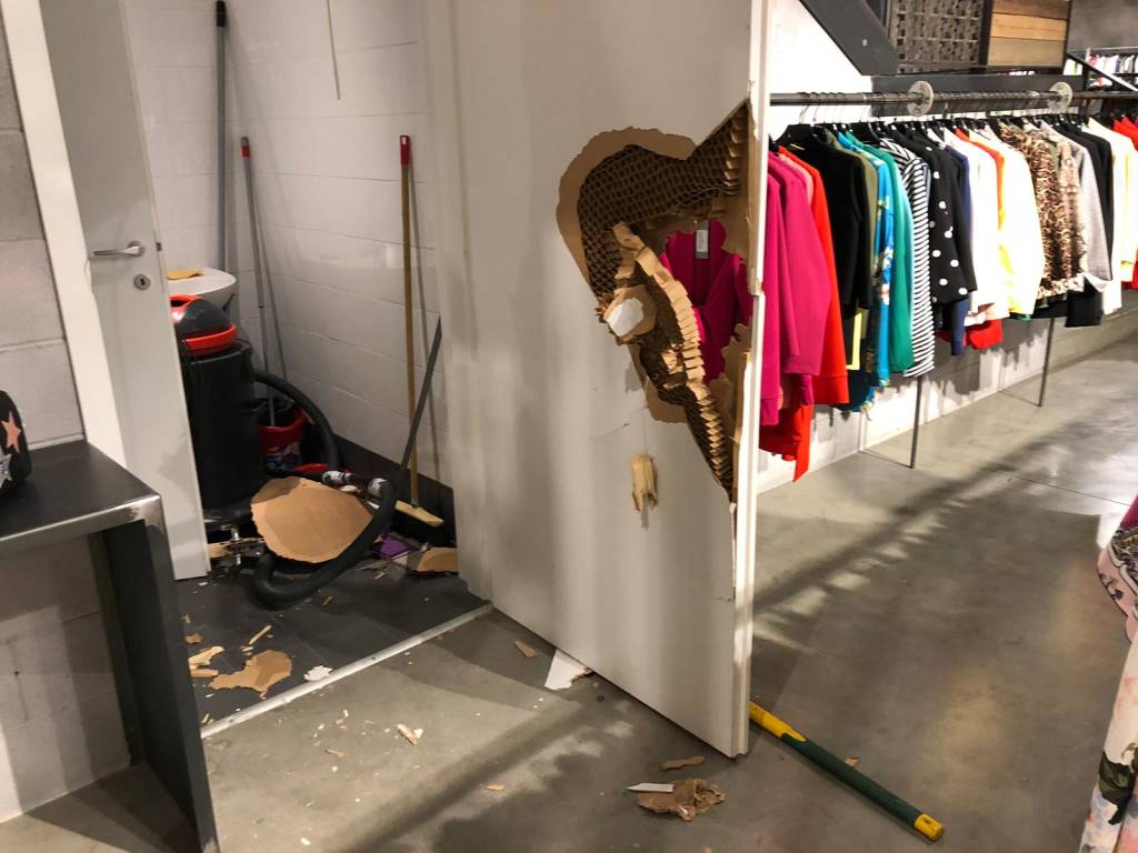 Caricamento temporaneo per contributo 1561099195pkxqv1f9tzz3f5q9