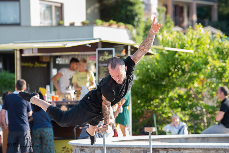 Esibizione della Gym Art di Buguggiate al belvedere di Azzate 