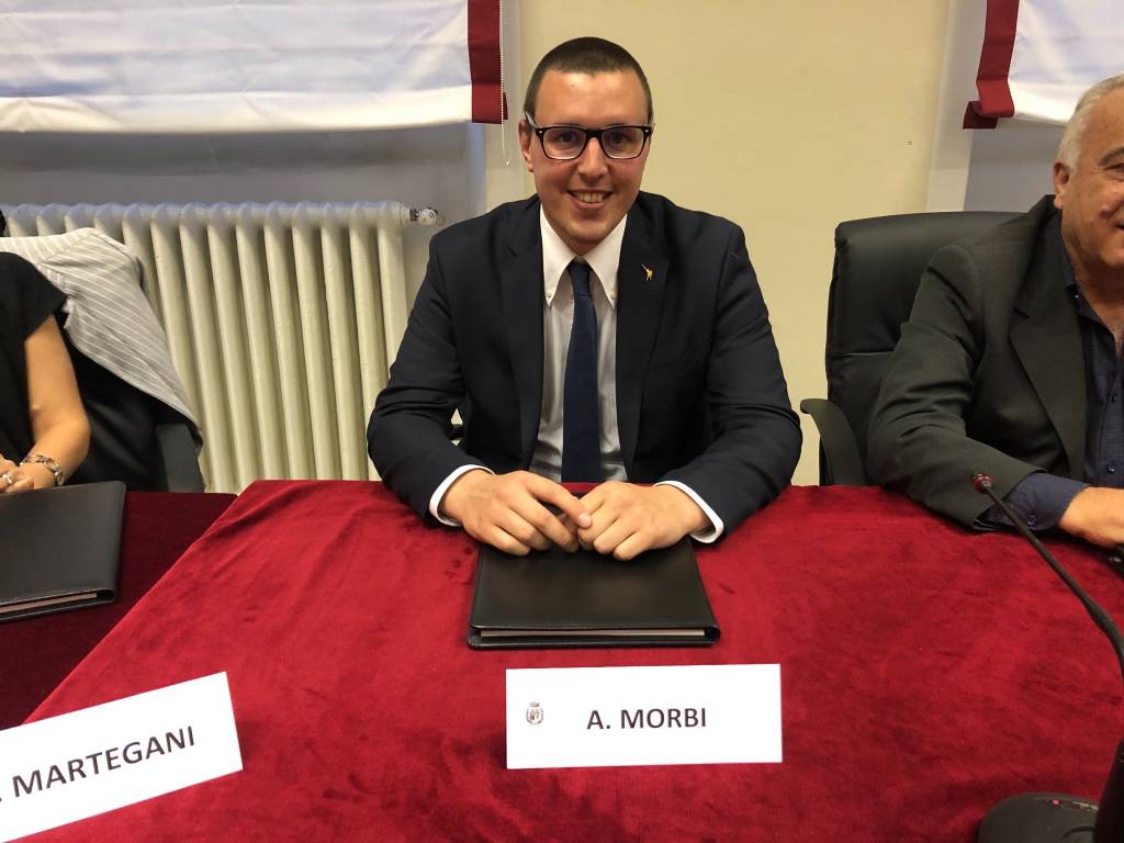 Il nuovo consiglio comunale di Tradate (sindaco Giuseppe Bascialla)