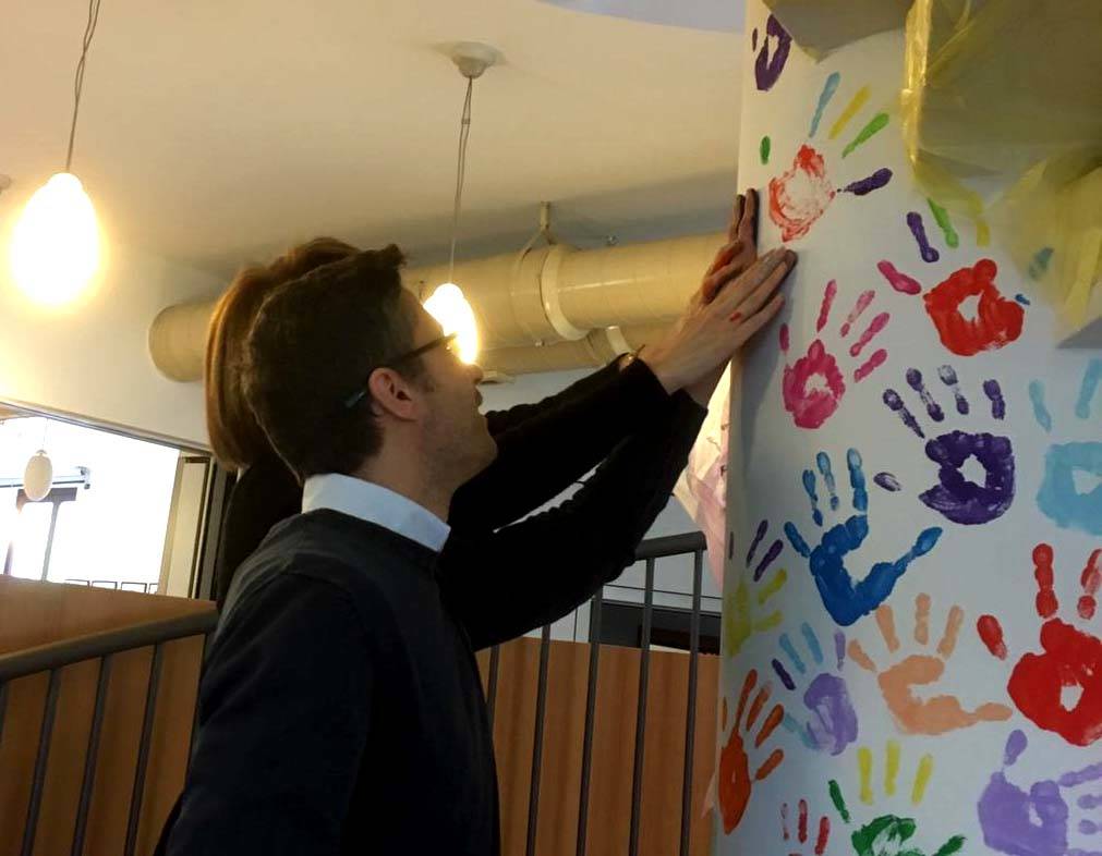 Induno olona - Dai una mano alla biblioteca