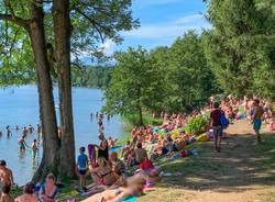 lago di monate spiaggia dei preti comabbio