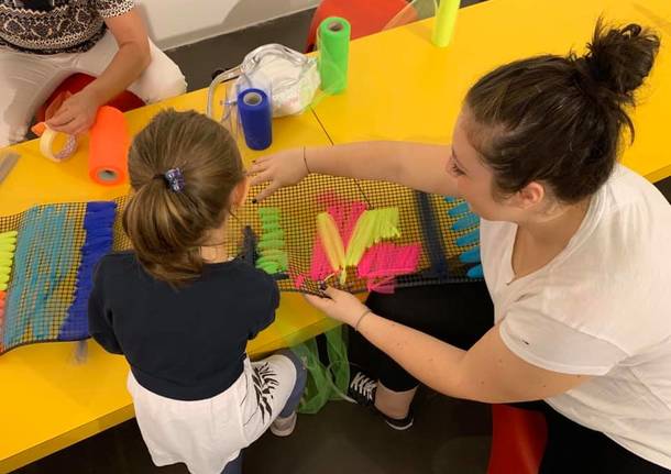 Lanterne e studenti, è la domenica al Maga