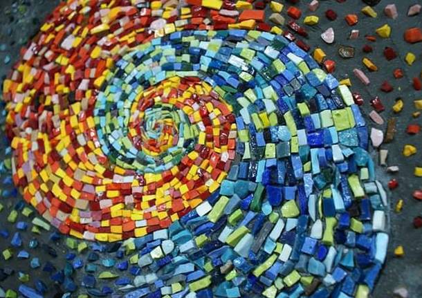 L'arte del mosaico e i bambini: bellezza e accoglienza