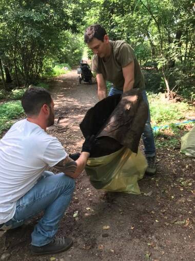rifiuti parco alto milaneseSchermata 2019 06 10 alle 14 18 46