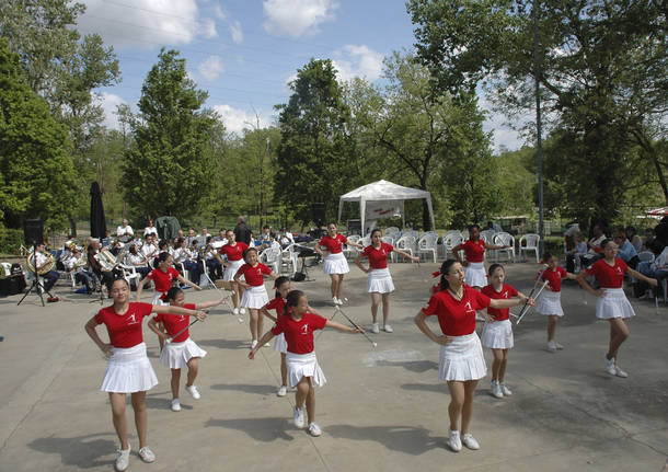 Saggio di allievi e majorettes al Parco degli Aironi