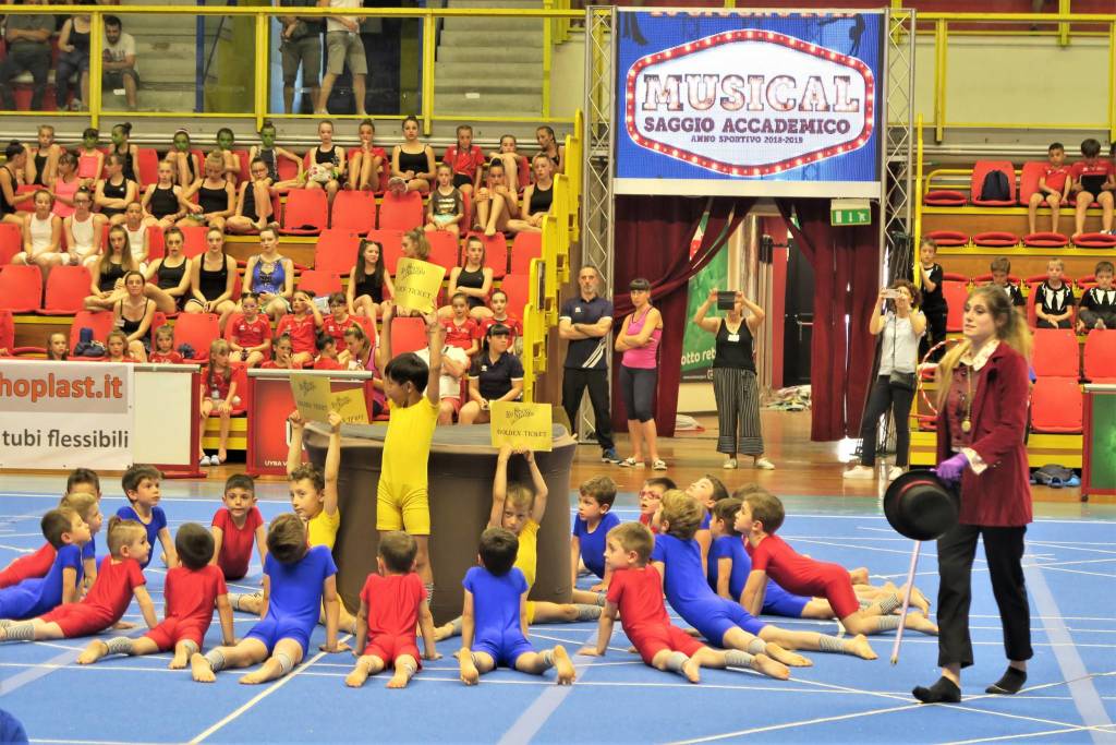 saggio pro patria ginnastica 2019