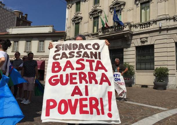 sinti in corteo a Gallarate