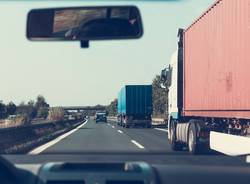trasporto merci camion