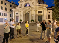 Varese - presidio Sea Watch in piazza San Vittore
