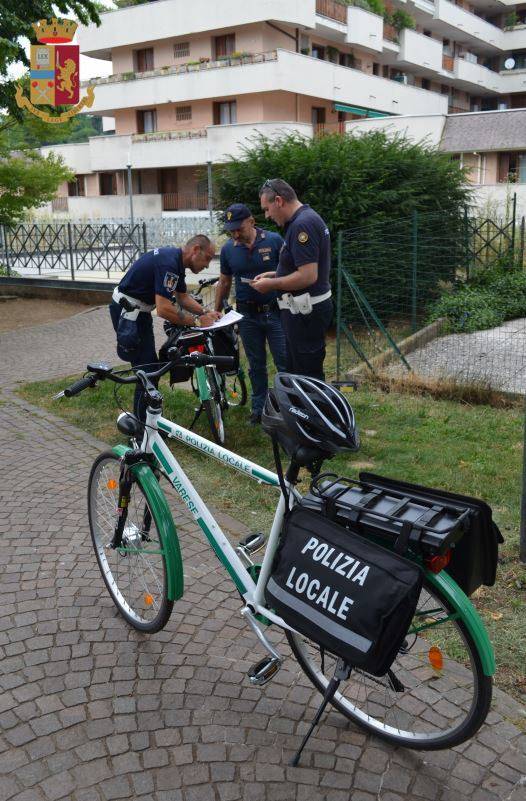 Polizia in azione nelle aree semi centrali