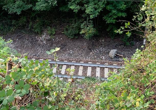 L’incidente sulla ferrovia a Castelveccana