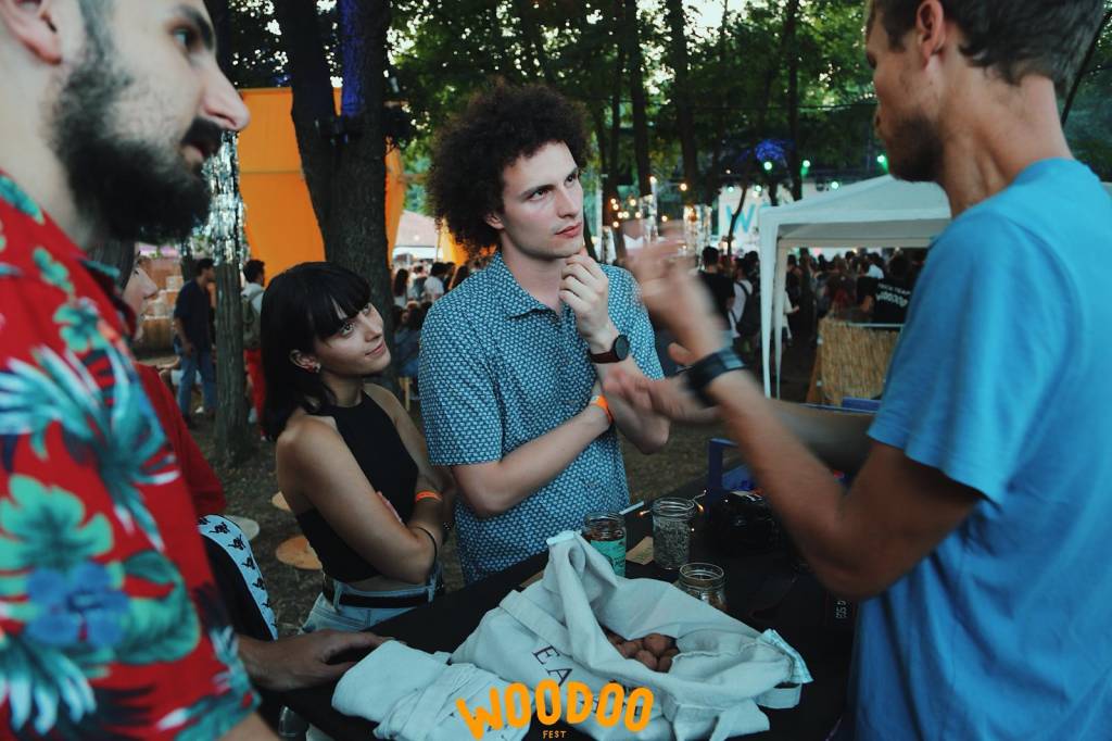 Il venerdì sera al Woodoo Fest