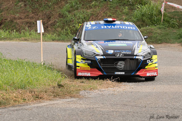Il mitico Loeb domina il Rally Alba; Simone Miele ancora protagonista
