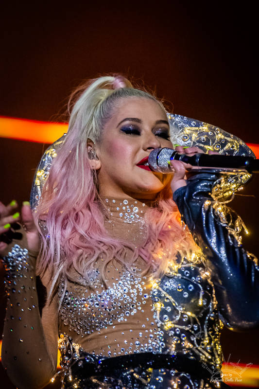 Christina Aguilera in concerto a Moon and Stars