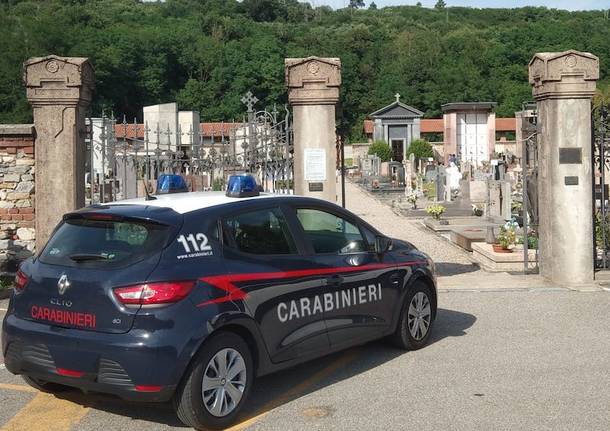 cimitero vergiate carabinieri