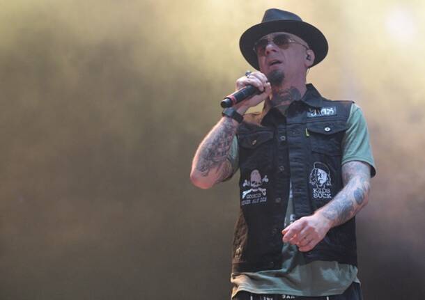 J-Ax e gli Articolo 31 al Rugby Sound 2019