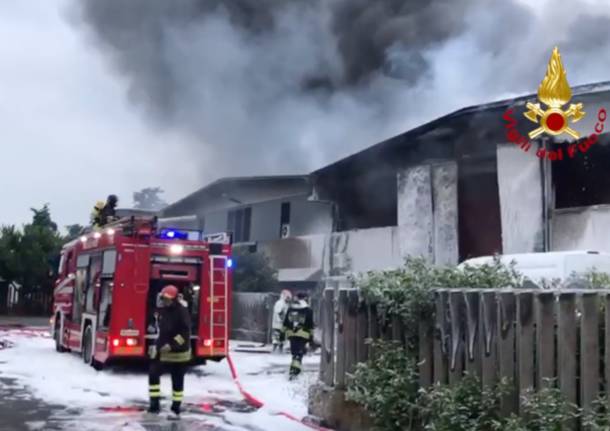 incendio settimo milanese