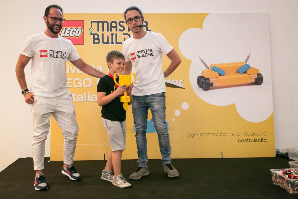 giovani LEGO master builder