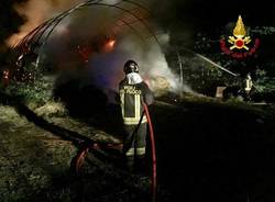 incendio vigili del fuoco fagnano olona