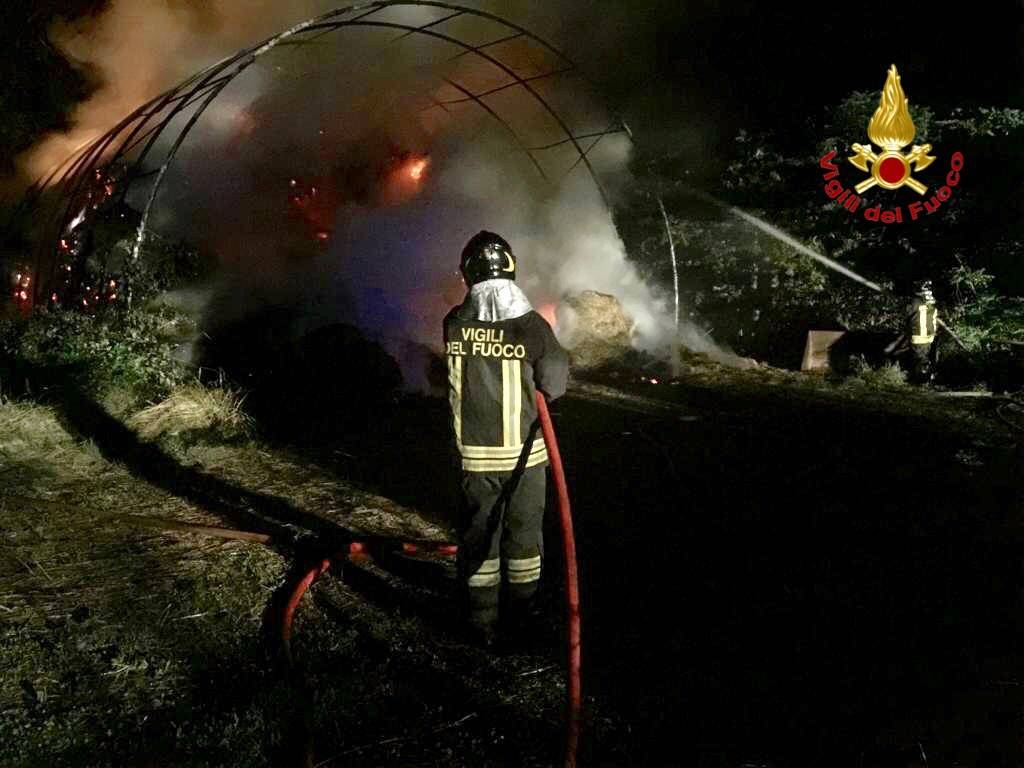 incendio vigili del fuoco fagnano olona