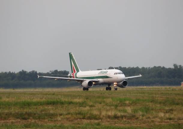 Primo giorno di voli da Linate a Malpensa 