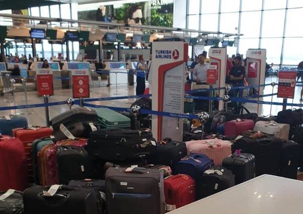 La prima mattina di Malpensa con i voli trasferiti