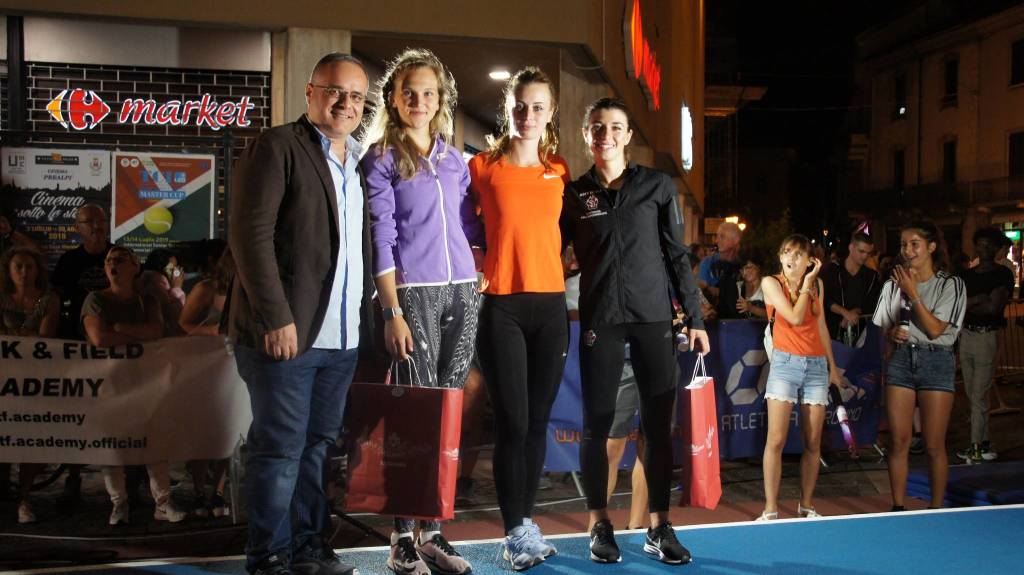 Salto con l'asta a Saronno