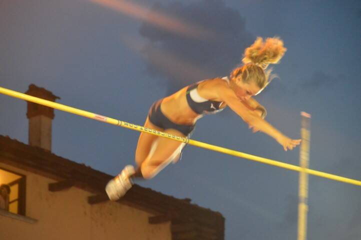 salto con l asta nerviano  12 