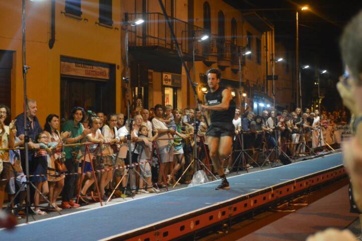 salto con l asta nerviano  22 