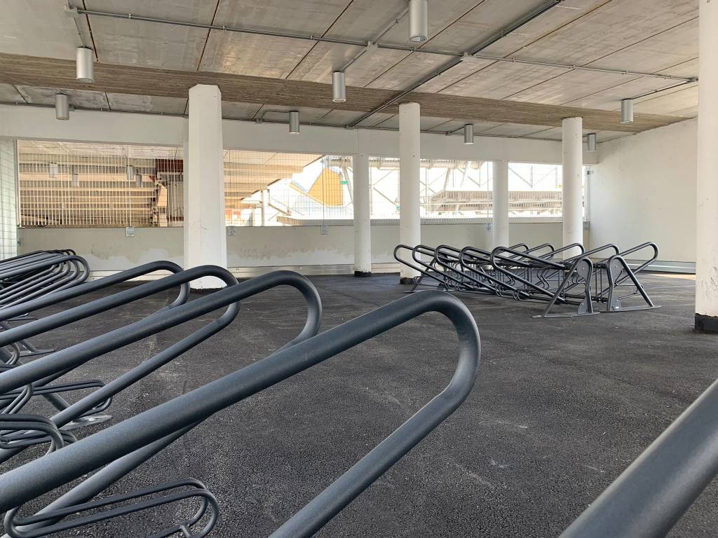 velostazione castellanza stazione ferrovie nord