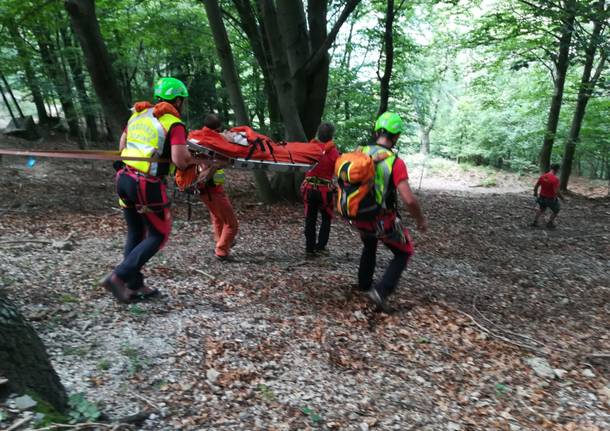 Soccorso alpino in azione al sasso del ferro