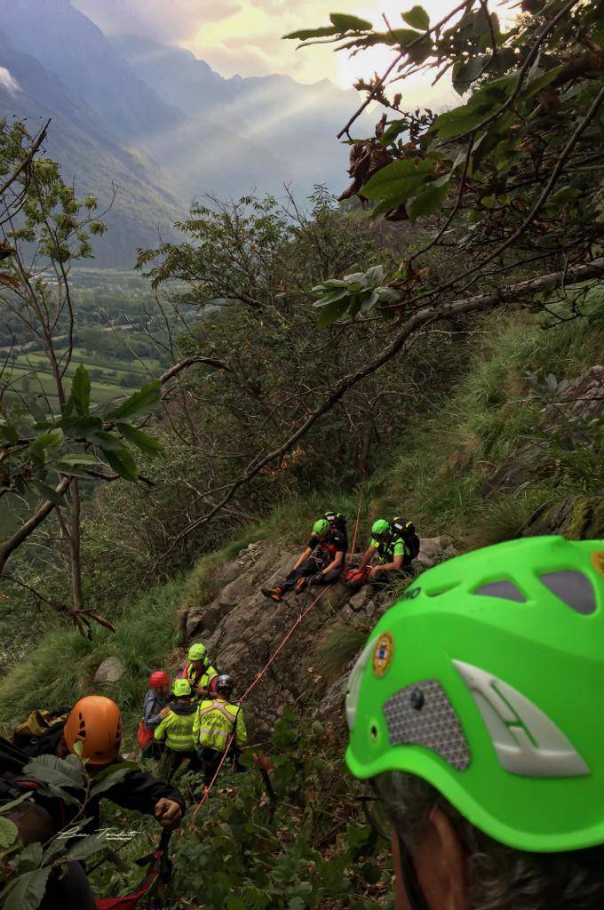 Passano la notte in montagna, recuperati dal Soccorso Alpino