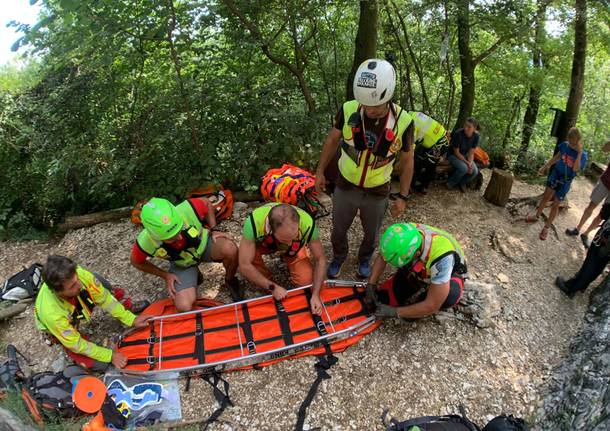 Il sabato di lavoro del soccorso alpino