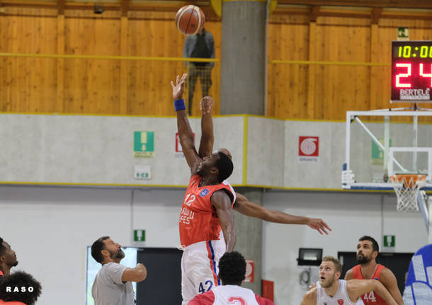 Amichevole a Bormio: Openjobmetis – Efes 66-77