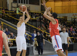 Amichevole a Bormio: Openjobmetis - Efes 66-77