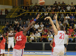 Amichevole a Bormio: Openjobmetis - Efes 66-77