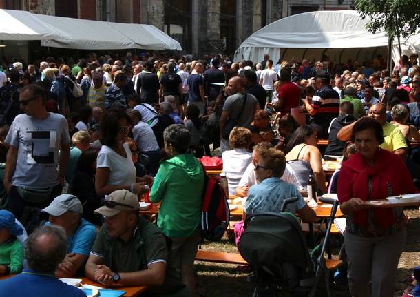 Con la messa alle tre croci si è conclusa la Festa della montagna