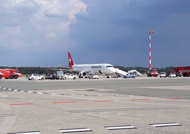 atterraggio emergenza malpensa