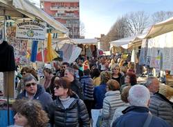 Gli Ambulanti di Forte dei Marmi a Angera 2019