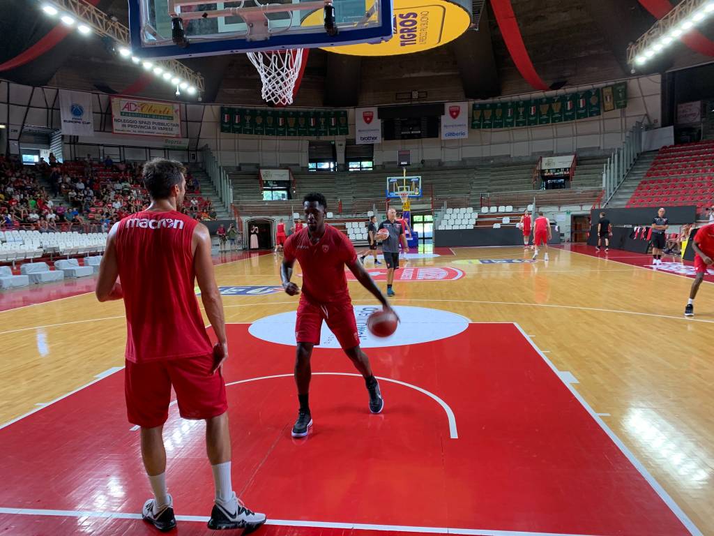 Il raduno della Openjobmetis Varese 2019-2020