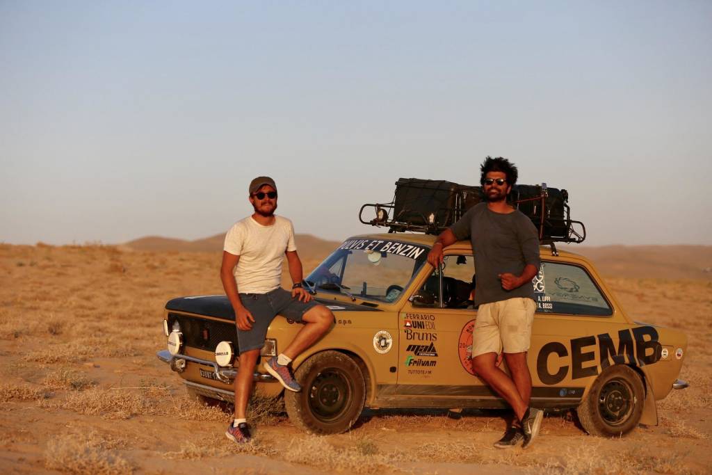 Il team Pulvis et Benzin lungo il Mongol Rally 2019