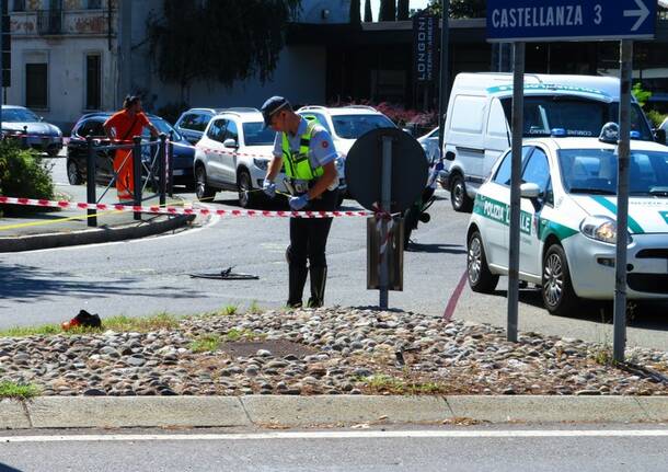 Incidente sul Cadorna, ciclista grave in Ospedale