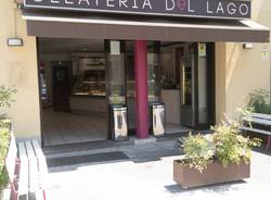 La gelateria del lago di Sesto Calende