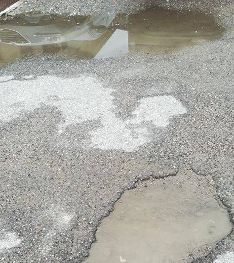 Parcheggio ferrovia Gazzada Schianno