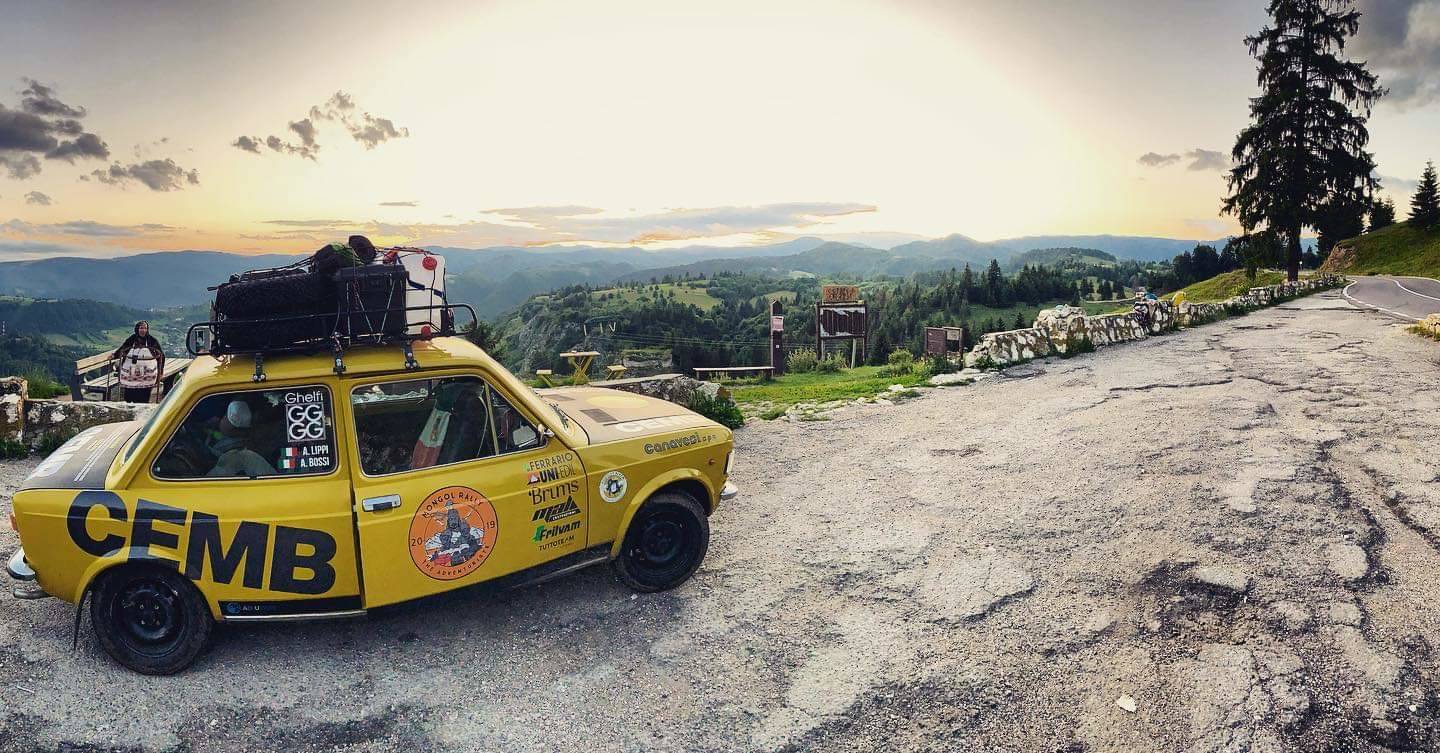 Pulvis et Benzin Mongol Rally 2019